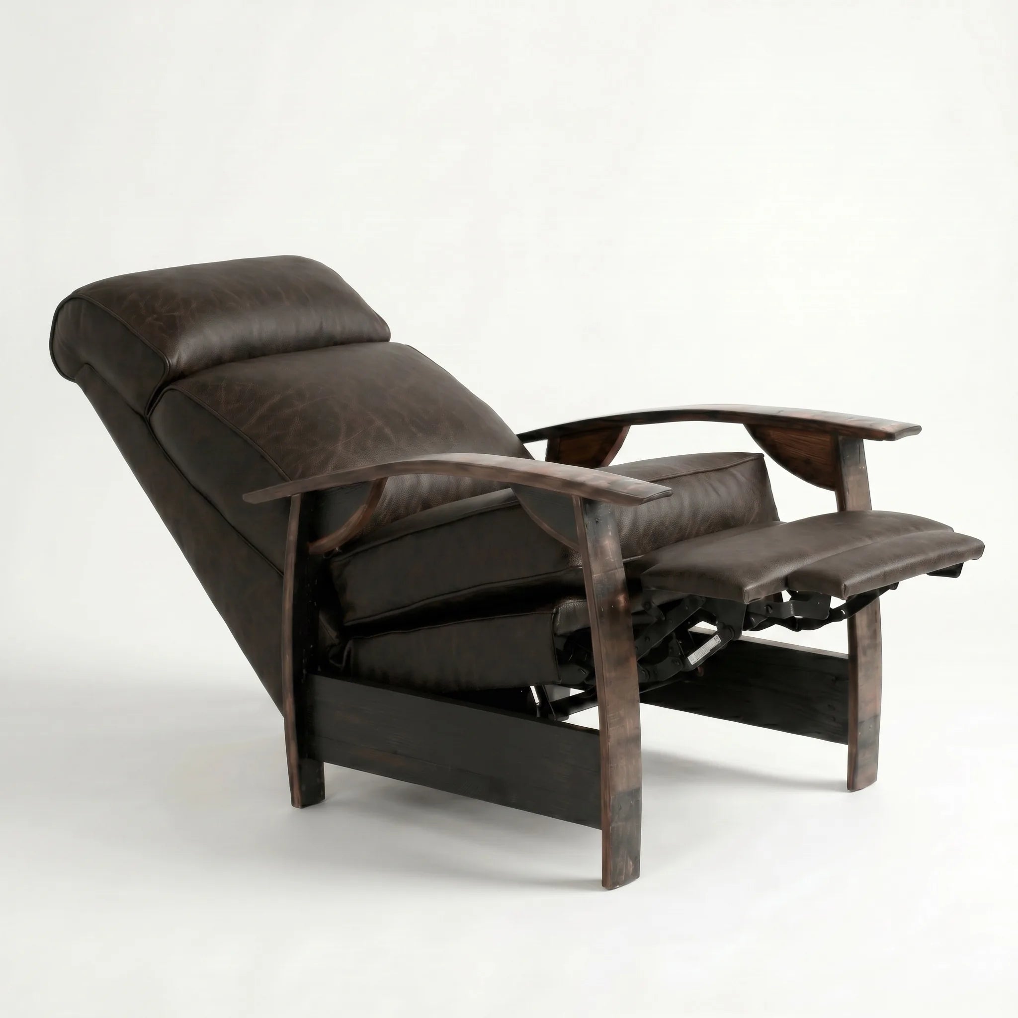 Bad Ass Recliners 02 Saloon Texas Hero Angle Reclined