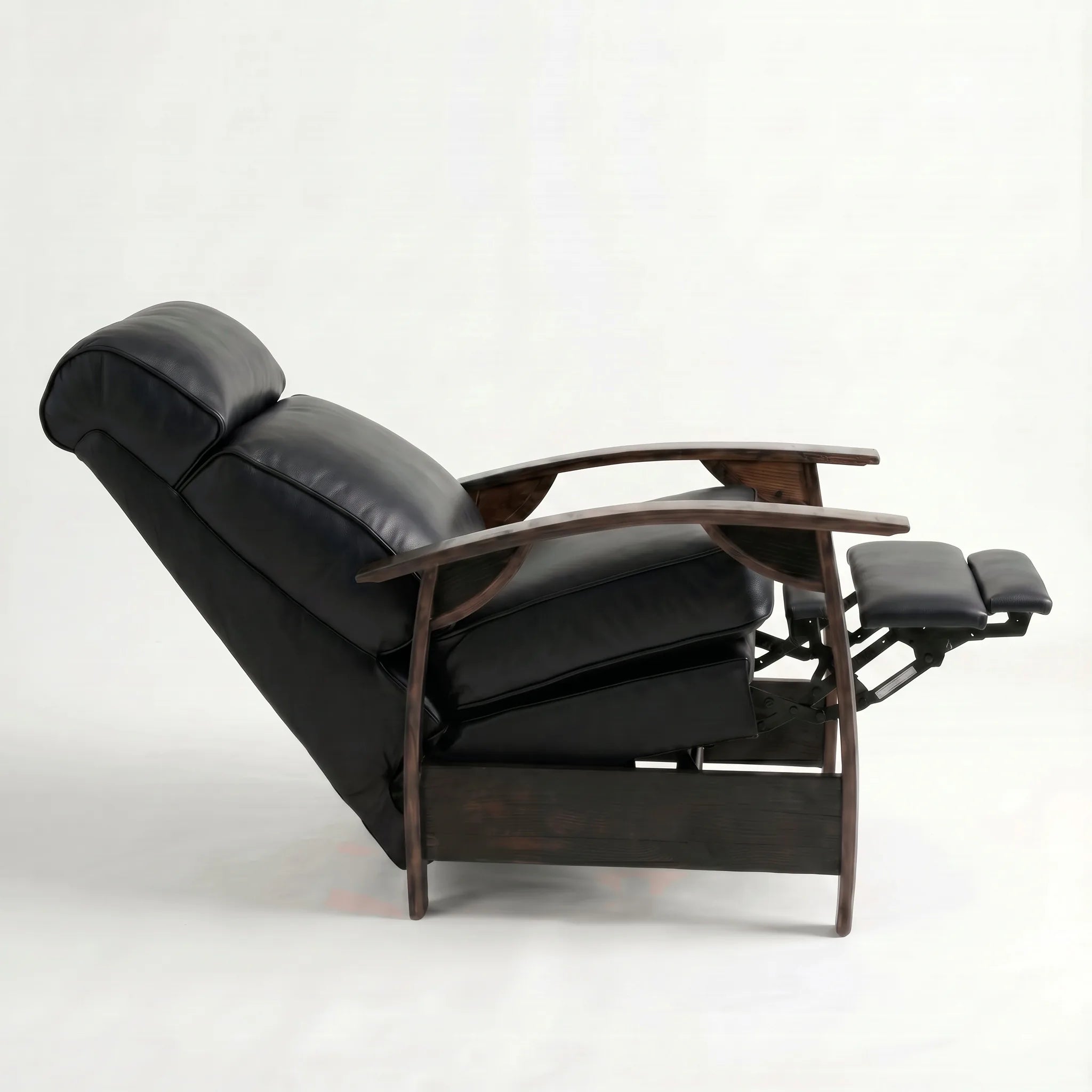 Bad Ass Recliners 05 Big And Tall Regent Black Side On Reclined Pos3 Edit
