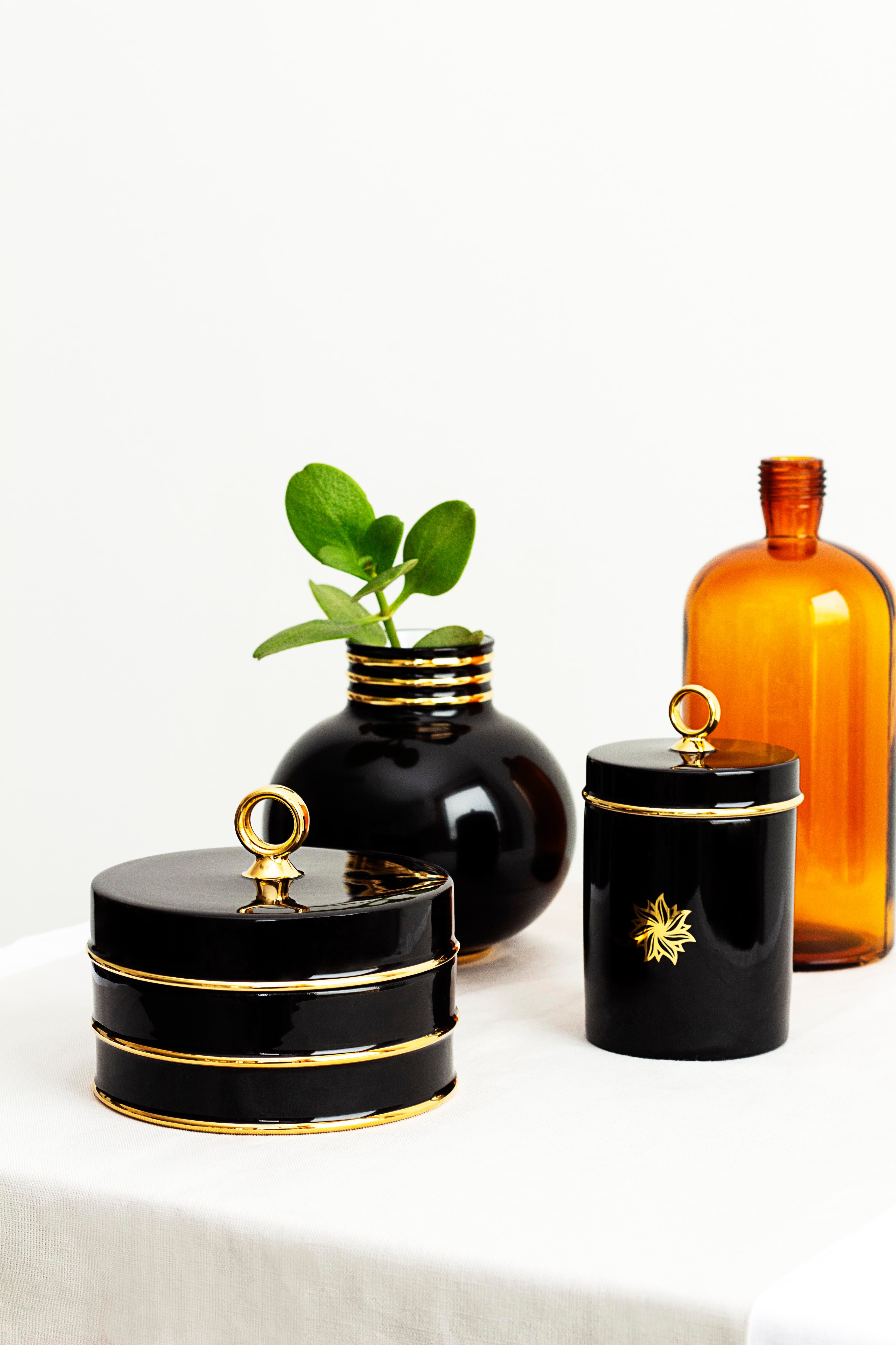 Casanoi Arienne Black Box Gold Trim